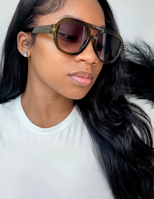 Avi Luxe